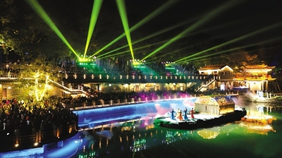 路平灯亮城更美 精管善治暖民心—— 咸宁用“绣花功夫”刷新城市品质