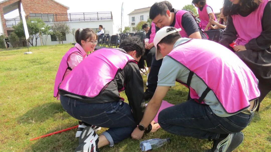 咸宁萝卜公社元旦双主题活动来袭 年猪宴遇香猪挑战赛