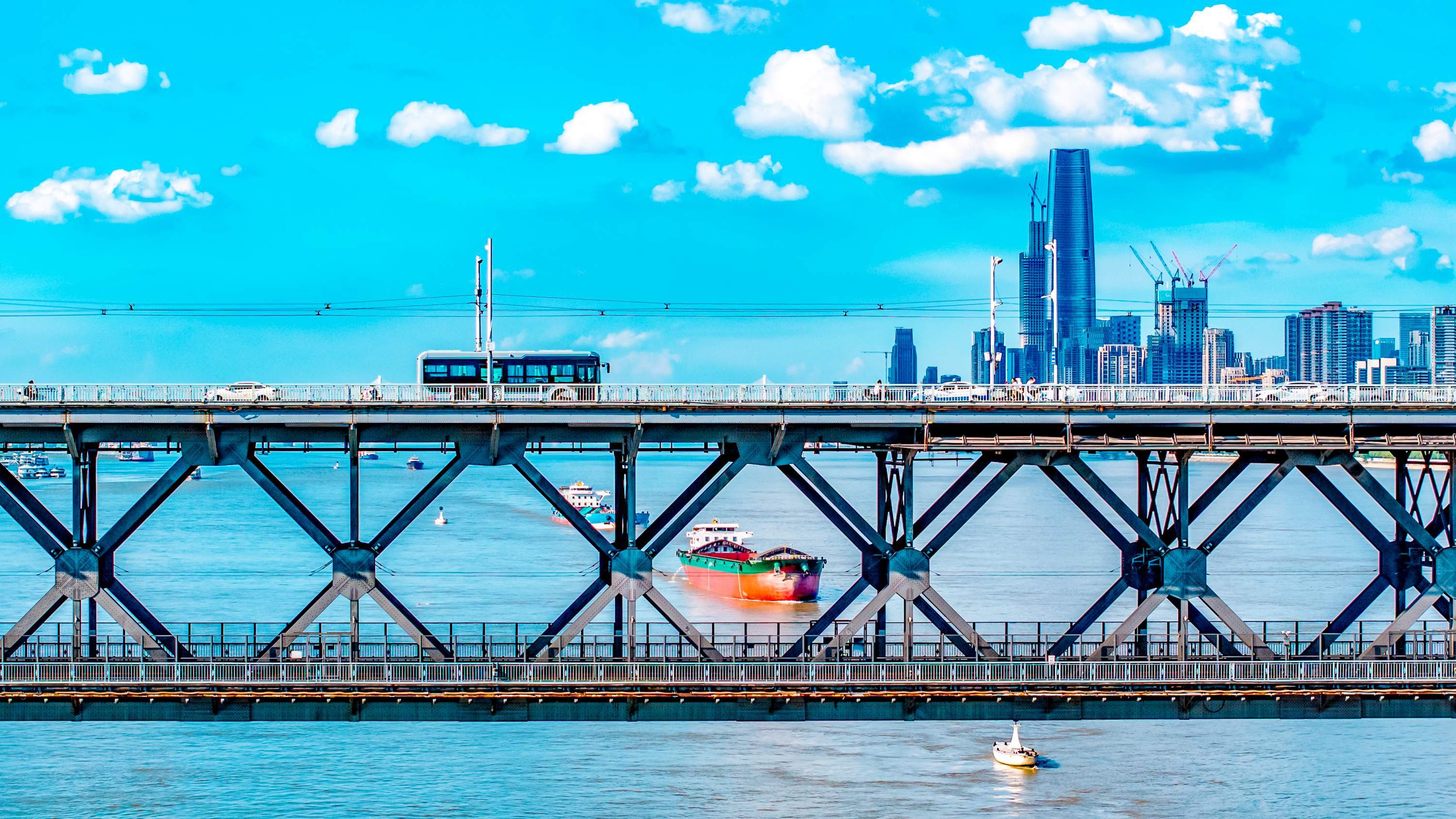 从20个“世界”看武汉雄心