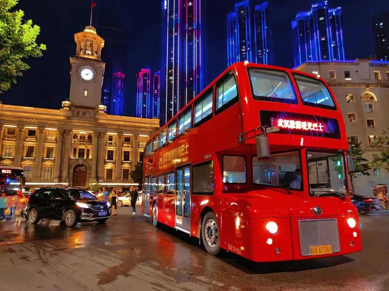 全程往返1小时，武汉旅游观光巴士元旦期间循环滚动发车