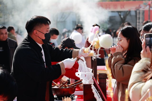 第三届“舌尖中南”校园美食文化节圆满落幕