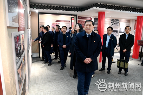 赓续红色血脉 锻造过硬领头雁队伍——荆州市中心医院开展党支部书记红色教育暨述职评议活动