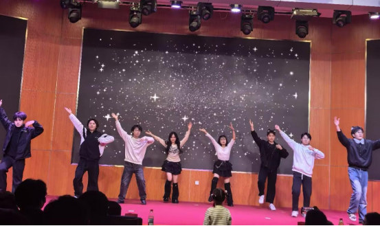 电气学院“启航2026·迎新晚会”圆满落幕