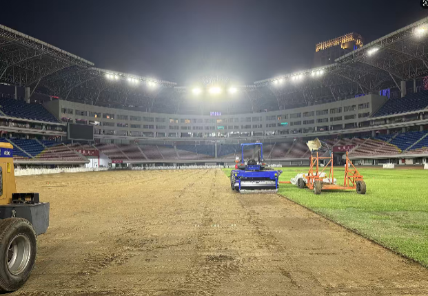 从绿茵到人潮，泓盈保障让“湘超”每一刻持续发光