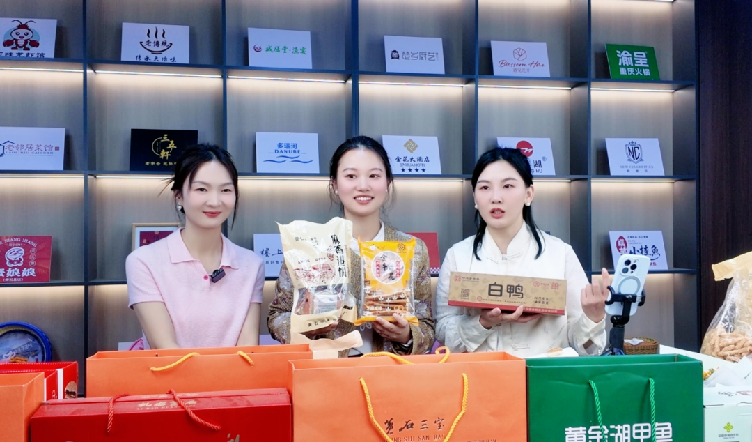 历时8个月！黄石13名干部“换位跑”，带动全市干部积极响应！