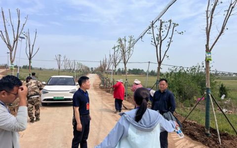 “面对面”搭起连心桥