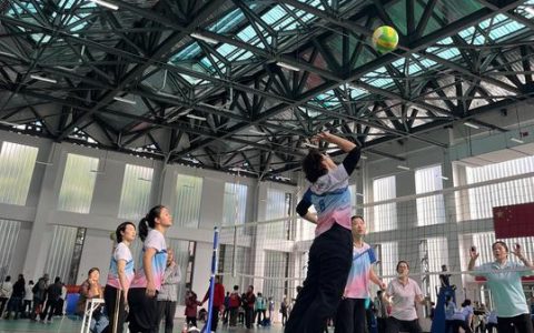 三峡大学举办2024年教职工气排球赛