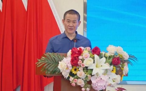 武汉科技大学与方同舟控股举行“精金百炼”高级研修班总结表彰暨科技全面合作签约仪式