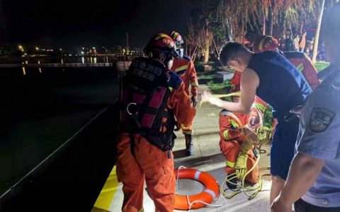 零下1℃！浠水“00后”新警奋不顾身跳水救人