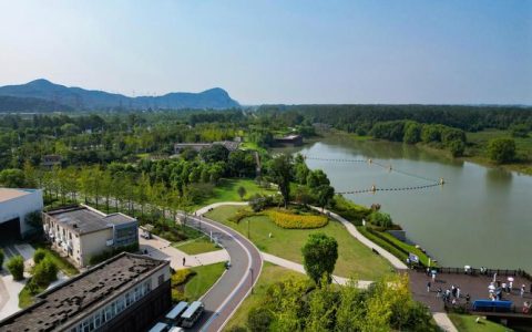 11位长江儿女“晒”出绿色账本