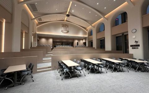 文脉相融，山海相逢 |专属定制?深度沉浸：IESE MBA×港大经管跨文化商业学习之旅