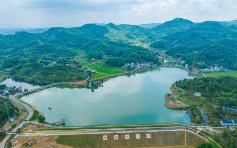 守青山护绿岸　一弯碧水漾清波——咸宁市水生态环境持续改善纪实