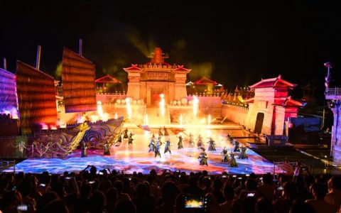 多元文旅燃动赤壁