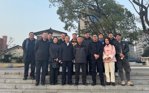 湖北理工学院赴武汉、宜兴走访校友