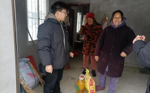 积玉口镇开展特殊困难老年人走访慰问活动