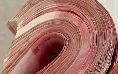 一根面条拉出好“钱”景