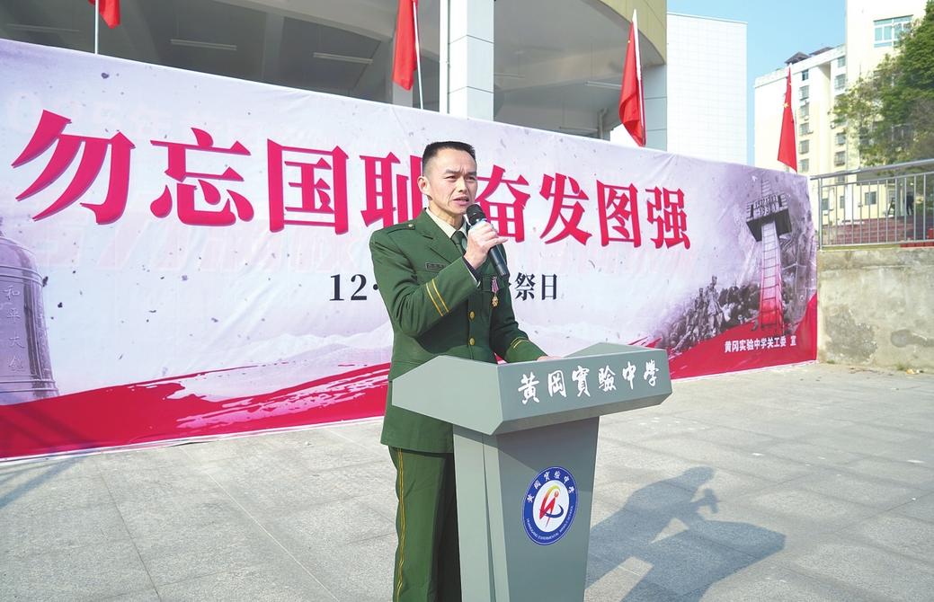 尊崇不忘来时路 服务情暖夕阳红