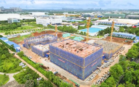 武汉这座生物医药创新园主体结构封顶，首批科技企业签约入驻