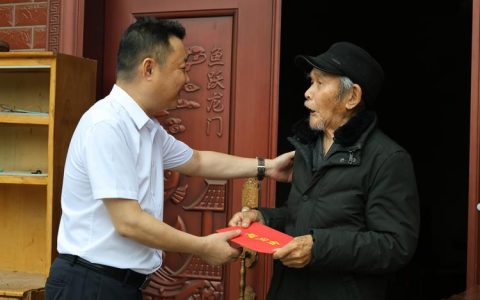 基层走访慰问 情暖一线职工 熊晓泉带队 叶祥明参加