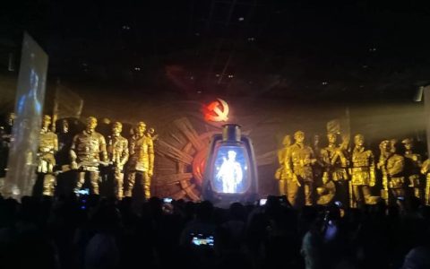 纪念长征胜利90周年 中南财经政法大学举办《跟着走·长征》VR沉浸式“大思政课”体验展