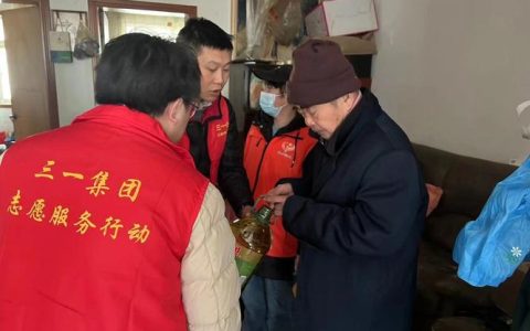 嘉鱼陆溪镇开展“暖冬行动” 走访慰问困难群众