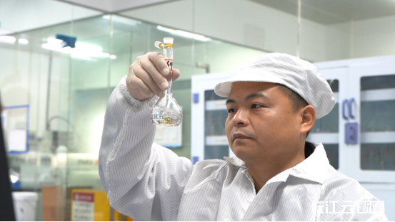 重新定义“找工作”？看湖北如何让就业“长”在产业上