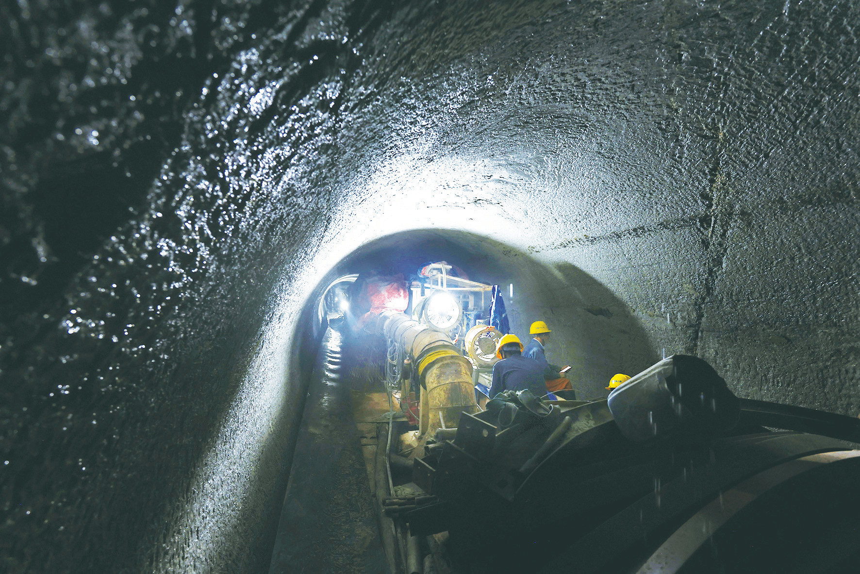 十堰版“南水北调” ——十堰中心城区水资源配置工程全线隧洞贯通纪实