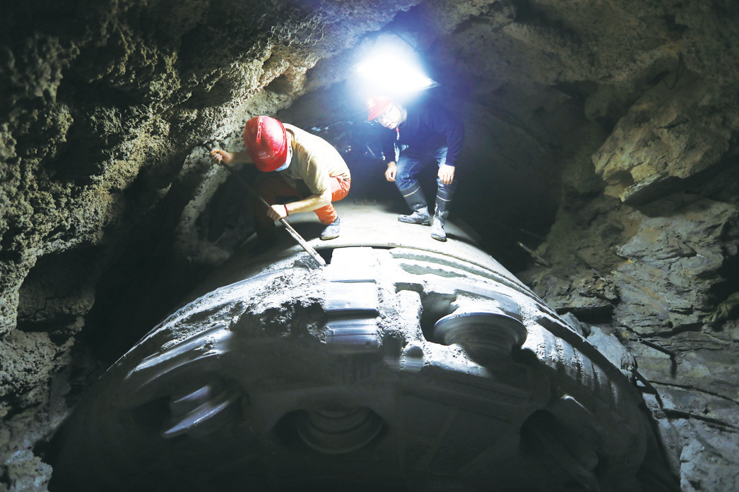 十堰版“南水北调” ——十堰中心城区水资源配置工程全线隧洞贯通纪实