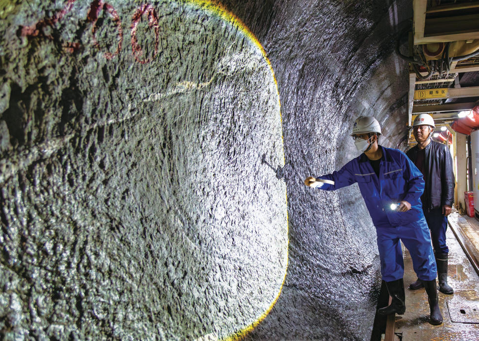 十堰版“南水北调” ——十堰中心城区水资源配置工程全线隧洞贯通纪实