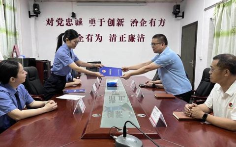 黄剑雄参加市七届人大五次会议夷陵代表团审议  勇挑重担 竞进作为 努力把机遇优势转化为发展胜势