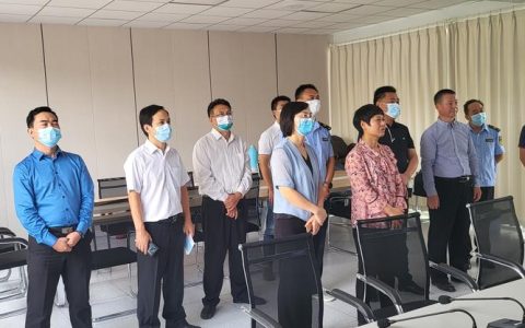 胡志莉开展“两节”期间市场主体走访活动