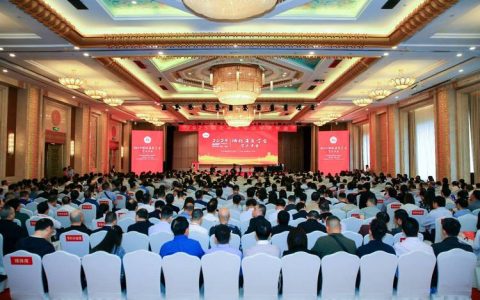 湖北省研究生德育研究会2025年年会在武汉大学举行