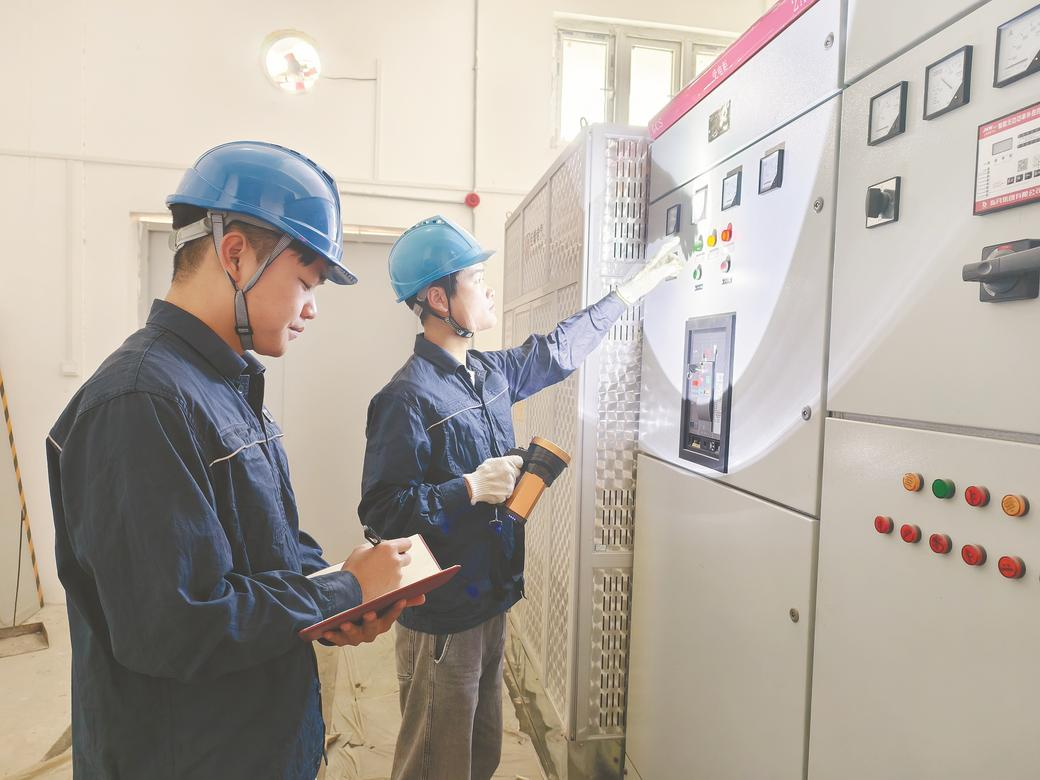 国网蕲春县供电公司开展全面巡查巡检