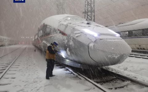 受雨雪冰冻天气影响 部分途经十堰列车停运