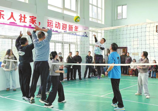 2026年度市直人社系统气排球比赛在机关职工活动中心举行