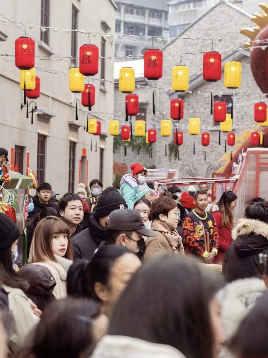 等到了！武汉知名地标焕新，年轻人都赶着来