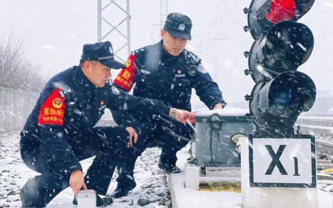 狮子镇筑牢寒冬安全防线