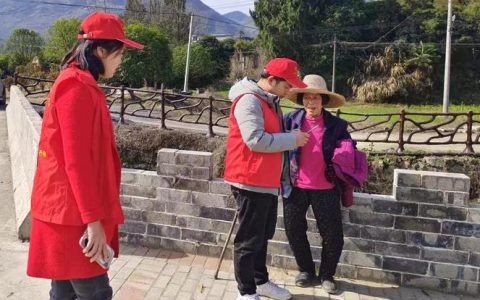 崇阳：暖“新”行动让城市更暖心