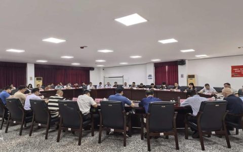 AI赋能理论热点面对面—湖北理工学院赴阳新县兴国镇开展党的二十届四中全会精神“百马行动”宣讲活动