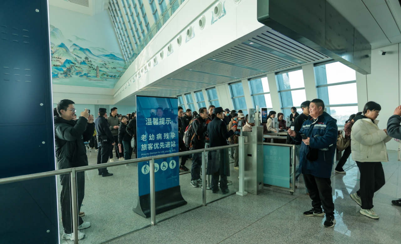 三探宜昌北站，读懂“国家棋眼”与“城市引擎”