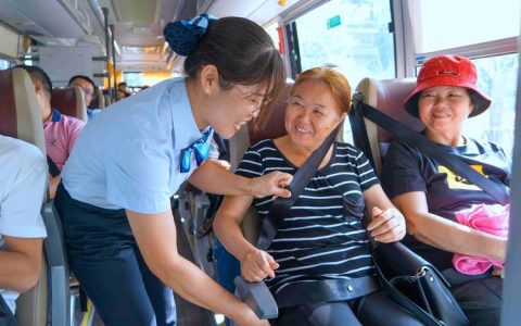 公交通村暖民心 服务下沉显温情——大箕铺镇政务服务赋能城乡出行新体验