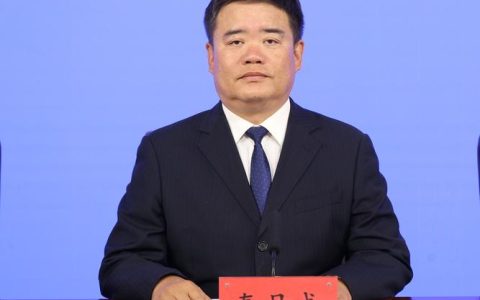 咸安区烟草专卖局开展智能助手项目协调推进会