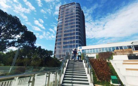 优质企业“抢滩”入驻 颐高数字产业园开园即满园