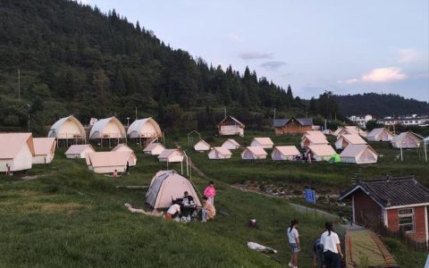 东方山上新添一处露营度假地