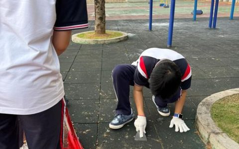 市爱卫办“健康校园行”活动走进阳光学校