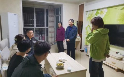 人工智能学院赴阳新走访慰问学生家庭