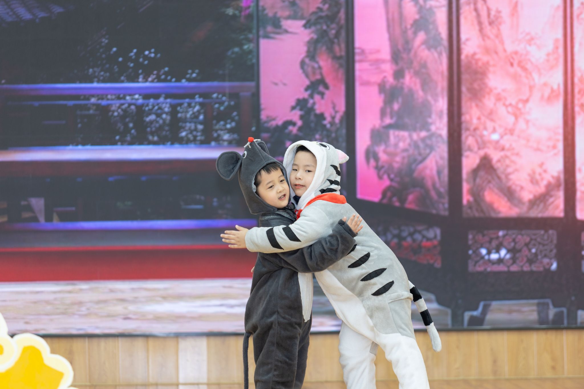 萌娃剧场演绎童趣，童梦舞台助力成长——幼儿园“童梦故事会”活动圆满落幕