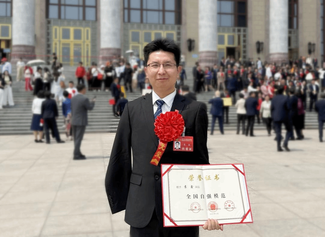 2025年度十大新闻、十大人物、十大图片、十大官微、十大官博、十大视频