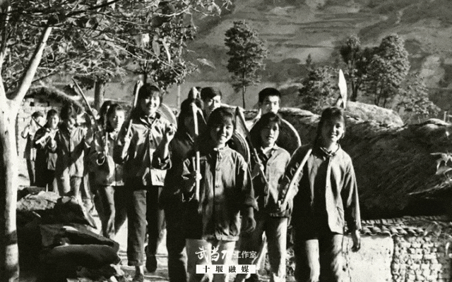 生日快乐!十堰56岁啦 这些老照片藏着城市的“成长日记”