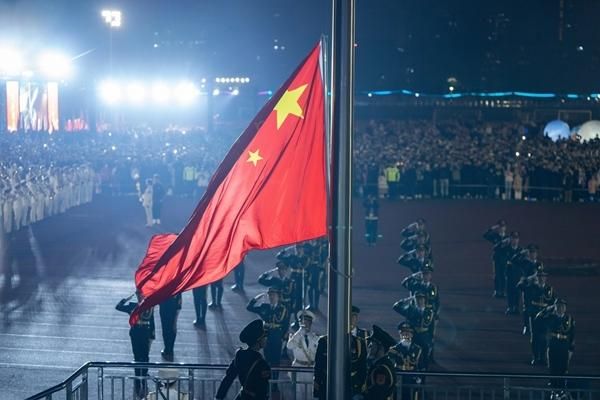 一场延续三十三载的“零点之约”